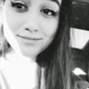 Meet your Posher, Risa